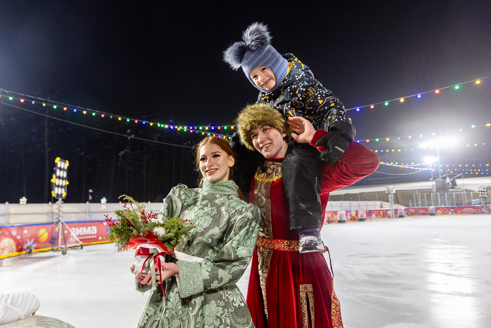 Ледовое шоу «Сказ о Руси» в парке Малевича