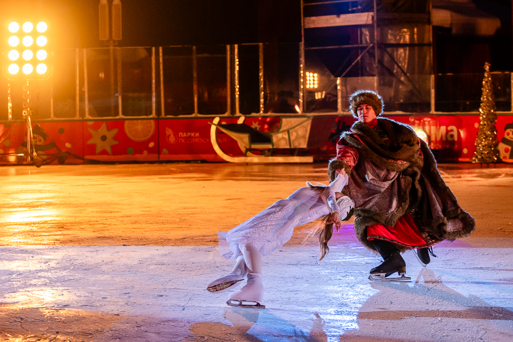 Ледовое шоу «Сказ о Руси» в парке Малевича