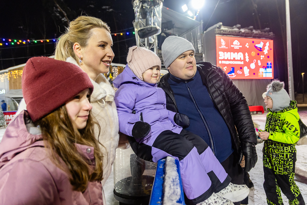 Ледовое шоу «Сказ о Руси» в парке Малевича
