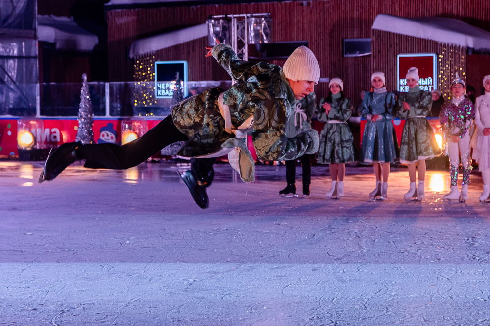 Ледовое шоу «Сказ о Руси» в парке Малевича