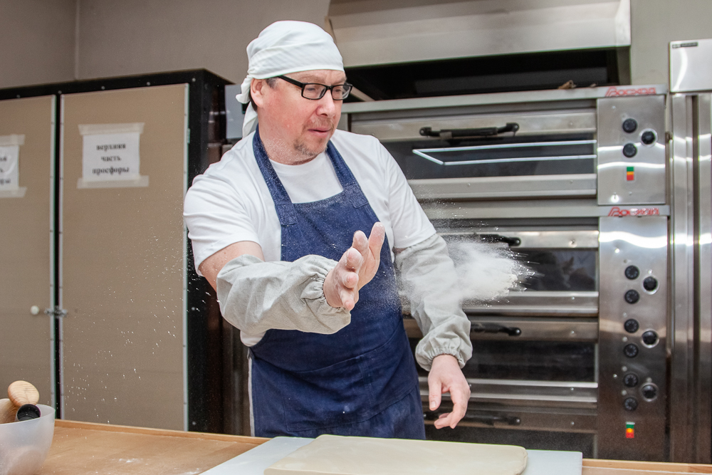 Как пекут просфоры в Одинцово