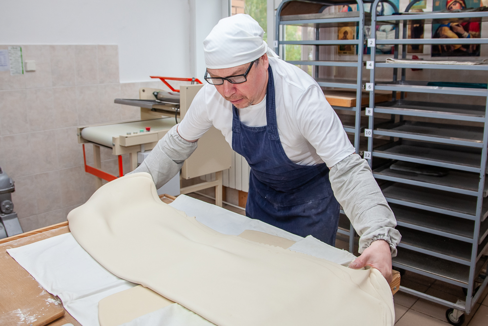 Как пекут просфоры в Одинцово