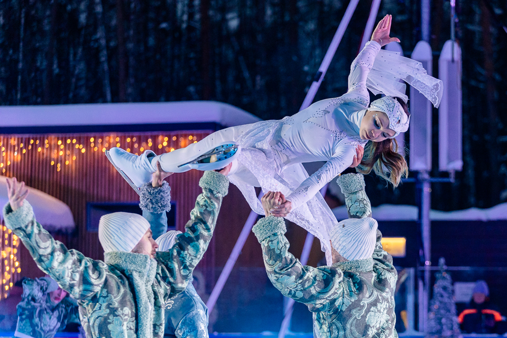 Ледовое шоу «Сказ о Руси» в парке Малевича